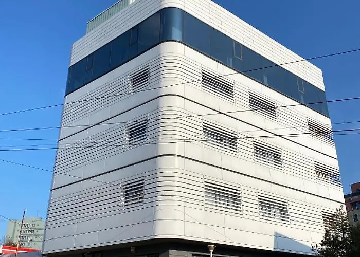 Manolle Boutique 公寓式酒店 3*