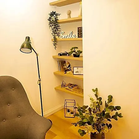 Manolle Boutique Bucharest