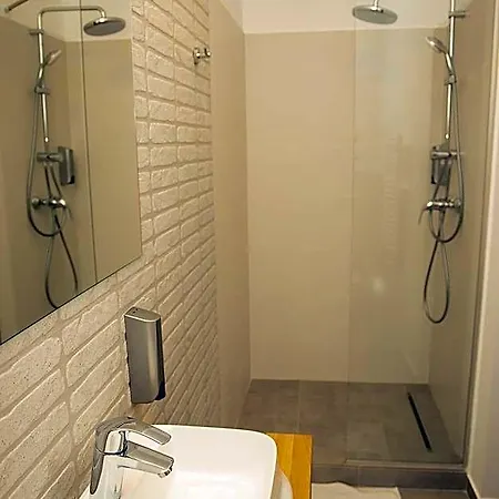 Manolle Boutique 3*
