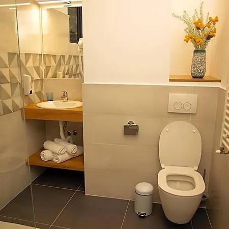 Manolle Boutique Aparthotel Bucharest