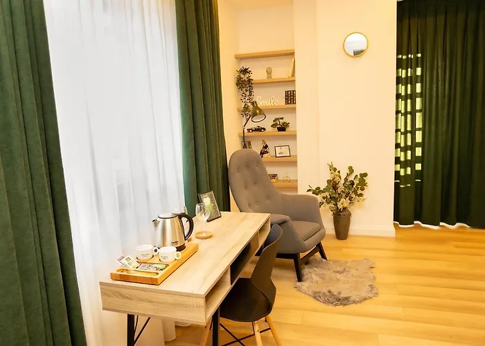 Manolle Boutique 3* بوخارست