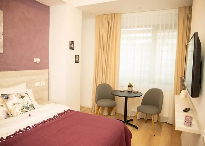 Manolle Boutique Hotel apartamentowy Bukareszt