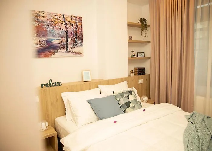 Manolle Boutique 3*
